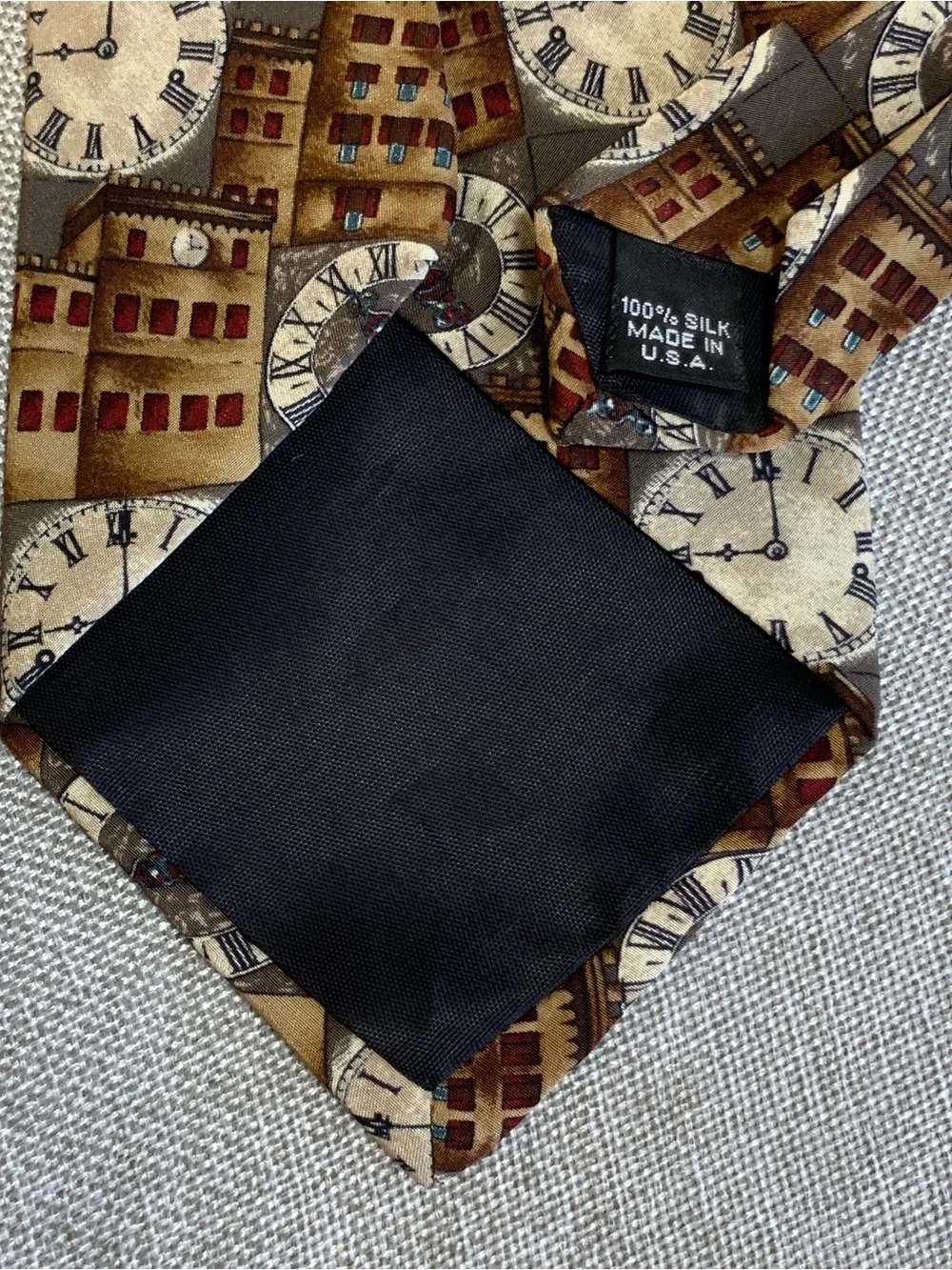 Structure Silk Clock Tower Novelty Tie